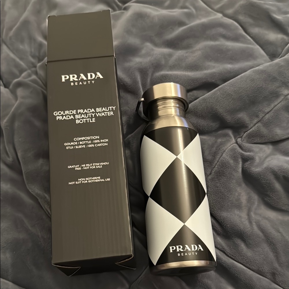 Prada Beauty Geometric Water Bottle in Black and White - never used